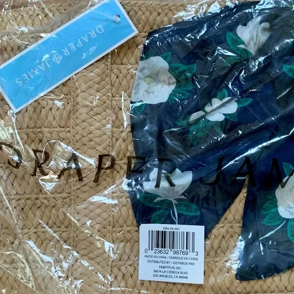 NWT Draper James Straw Tote Bag with Floral Scarf - Picture 4 of 4
